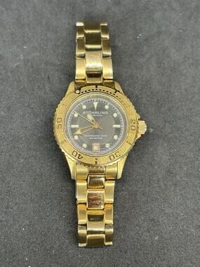 Vtg Stührling Little Lady 1162 Quartz 29mm Diver Watch Need Battery Gold Tone